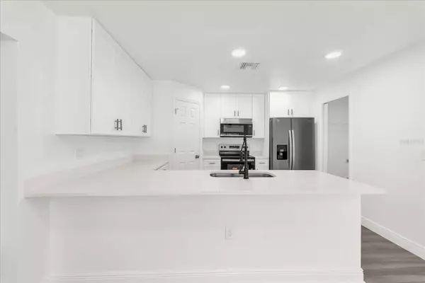 1212 W 16TH ST, Sanford, FL 32771