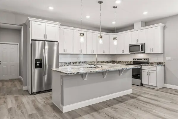 2226 SOUTHWEST RD, Sanford, FL 32771