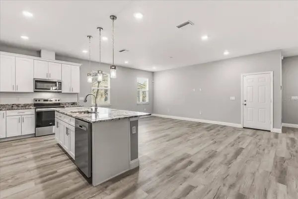 2226 SOUTHWEST RD, Sanford, FL 32771