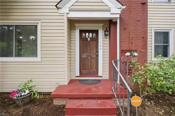 104 E Severn RD, Norfolk, VA 23505