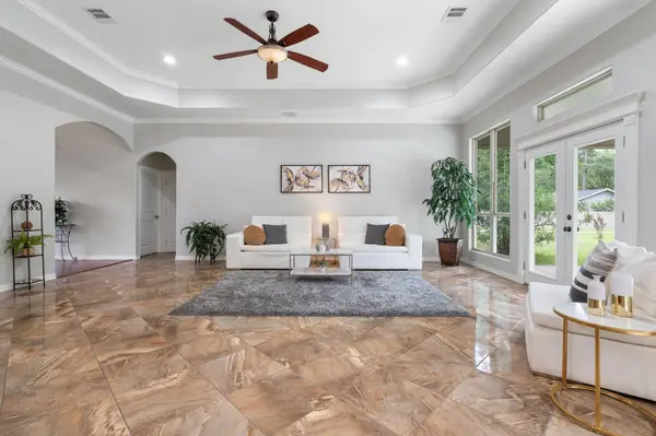 14742 Cypress DR, Conroe, TX 77302