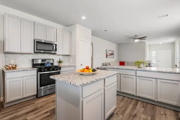 2576 Westslope DR, Conroe, TX 77384