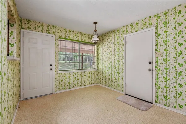 10267 Pineridge DR, Conroe, TX 77303