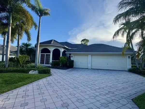 533 Cypress Green CIR