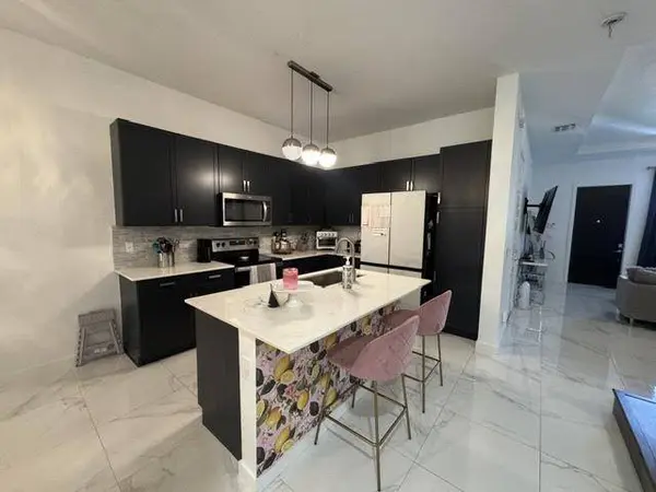 551 PIONEER WAY, Royal Palm Beach, FL 33411