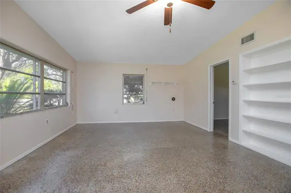 782 VALENCIA AVE, Orange City, FL 32763