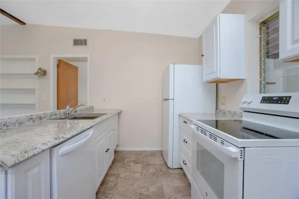782 VALENCIA AVE, Orange City, FL 32763