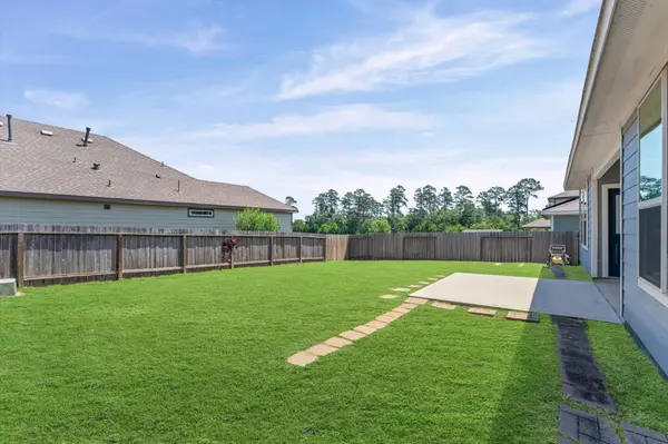 40219 S Hill Pass, Magnolia, TX 77354