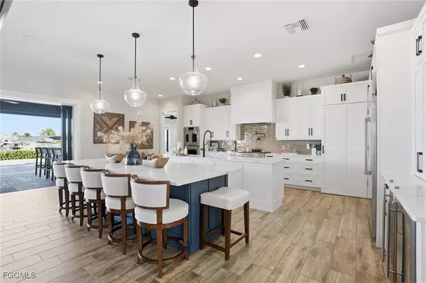 891 W Cape Estates CIR, Cape Coral, FL 33993