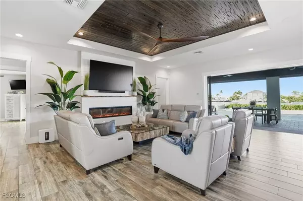 891 W Cape Estates CIR, Cape Coral, FL 33993