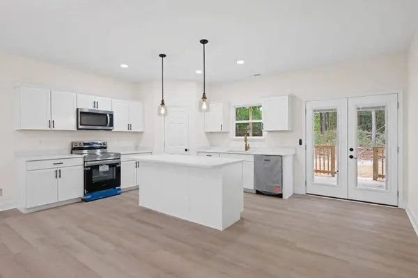 47 Bell CT, Chickamauga, GA 30707