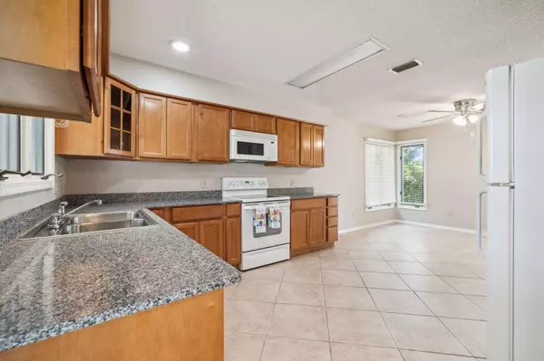 608 Amberjack Drive, Panama City Beach, FL 32408