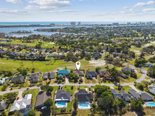 608 Amberjack Drive, Panama City Beach, FL 32408