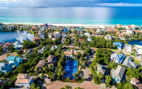 4600 Paradise ISLE, Destin, FL 32541