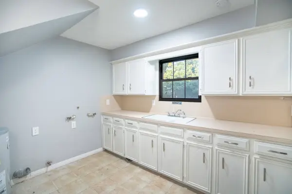5214 Lodge Creek DR, Houston, TX 77066