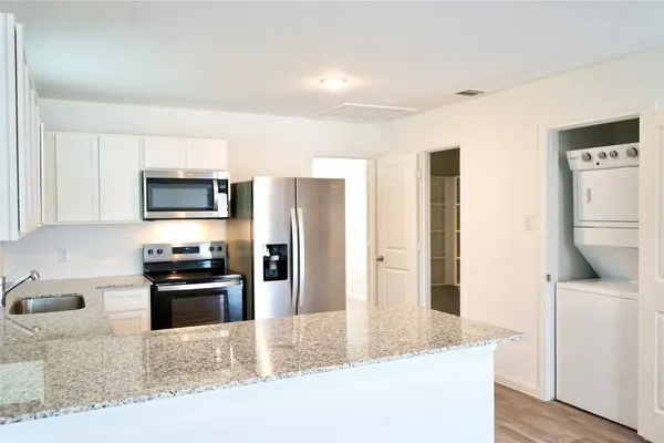 16790 N Marie Village DR, Conroe, TX 77306