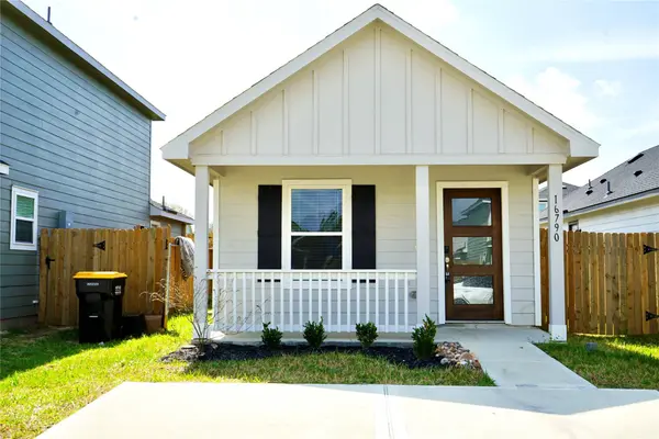 16790 N Marie Village DR, Conroe, TX 77306