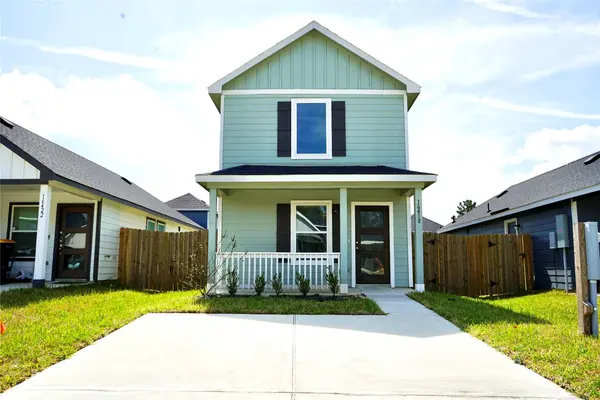 16418 Valerie Marie PL, Conroe, TX 77306