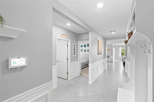 603 LAZIO CIR, Debary, FL 32713