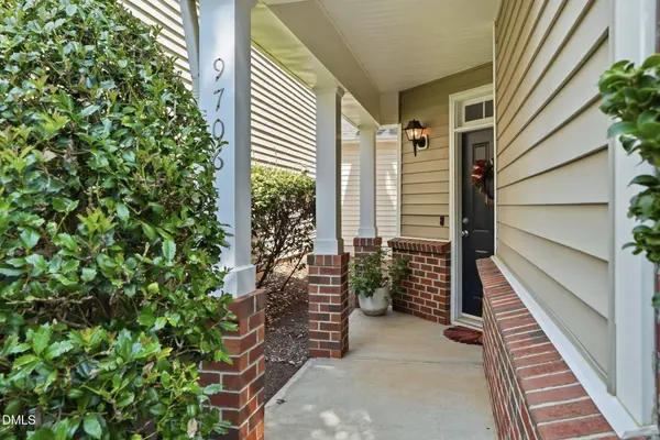 9706 Renfield DR, Raleigh, NC 27617
