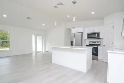 3308 49th St W, Lehigh Acres, FL 33971-4791