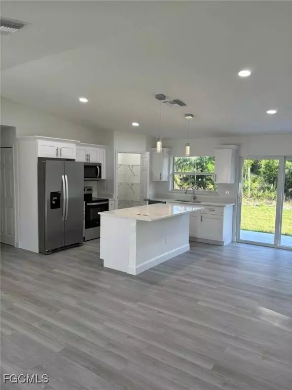 3308 49th ST W, Lehigh Acres, FL 33971