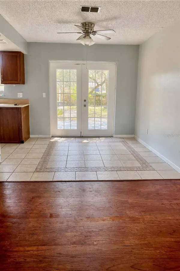 235 CRABTREE AVE, Orlando, FL 32835