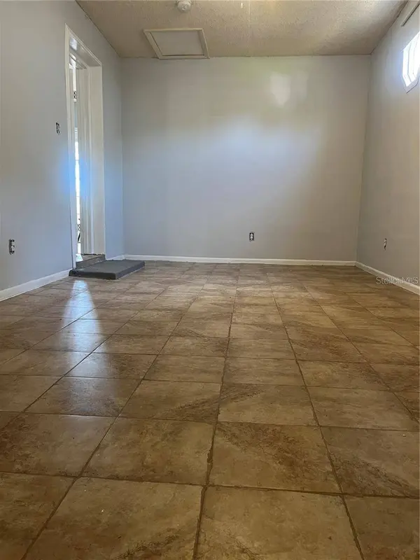 235 CRABTREE AVE, Orlando, FL 32835