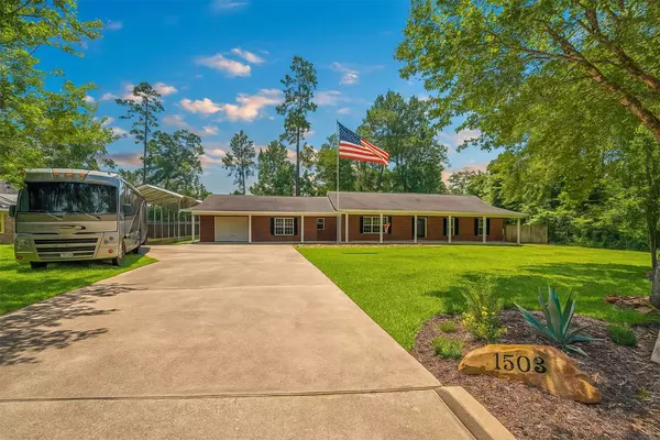 1503 Briar Cliff ST, Conroe, TX 77385