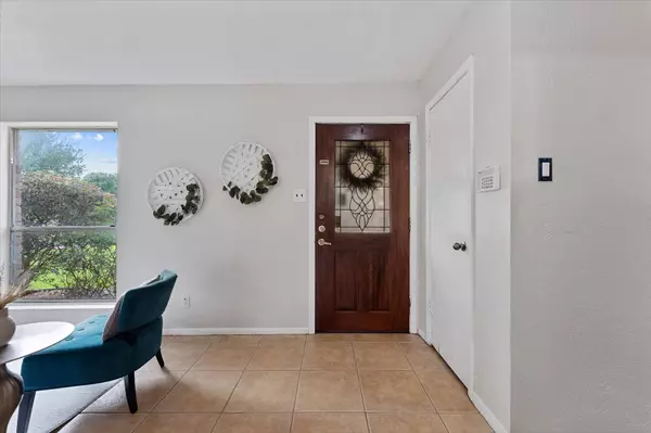 11731 Bexar DR, La Porte, TX 77571