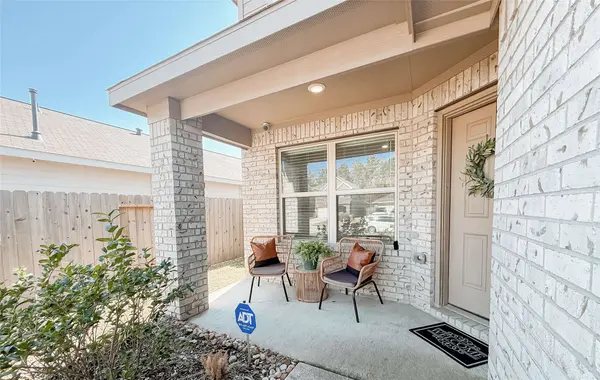 22166 Birchfield Grove LN, New Caney, TX 77357