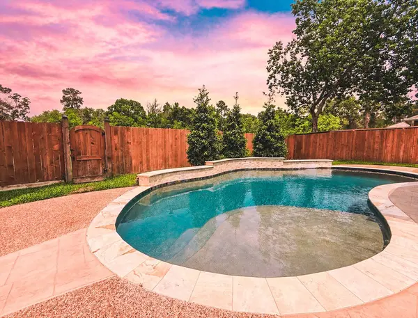 810 Springwood DR, Conroe, TX 77385