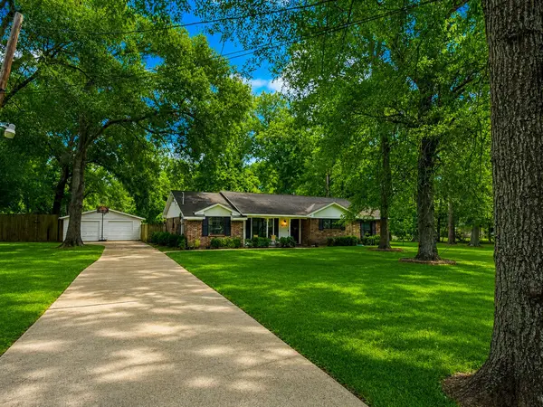 27216 Blueberry Hill DR