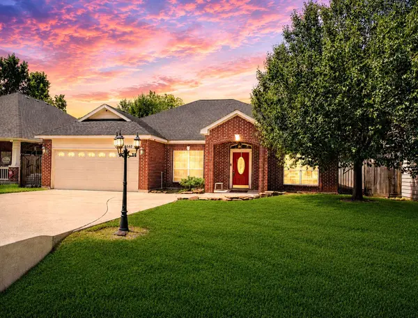 540 Springwood DR, Conroe, TX 77385