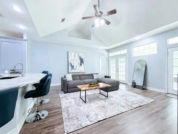 540 Springwood DR, Conroe, TX 77385