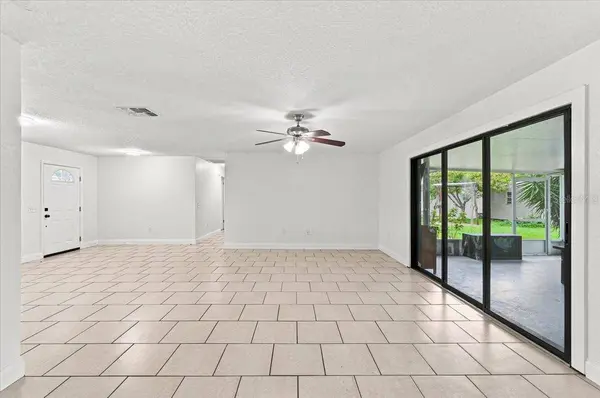 121 LOWELL RD, Winter Haven, FL 33884
