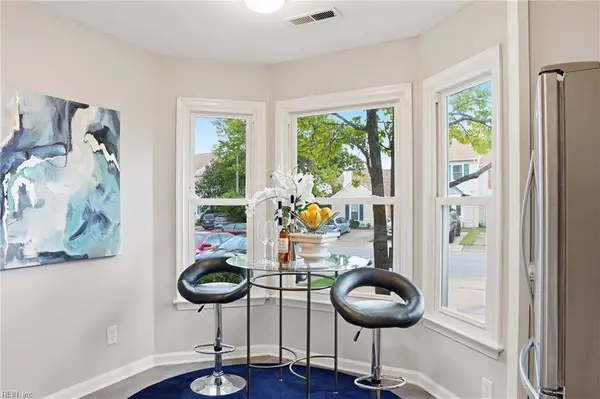 325 Gambrill CT, Virginia Beach, VA 23462