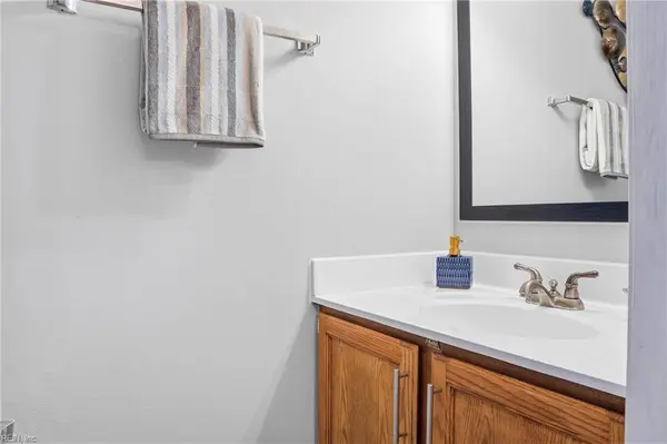 4 Valor PL, Hampton, VA 23669
