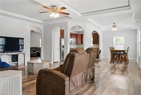 217 Centerville TPKE N, Chesapeake, VA 23320