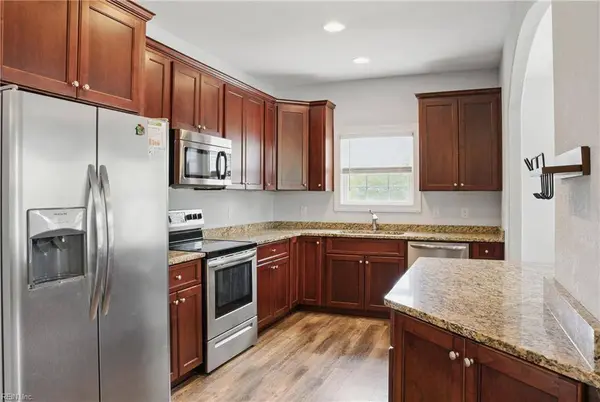 217 Centerville TPKE N, Chesapeake, VA 23320