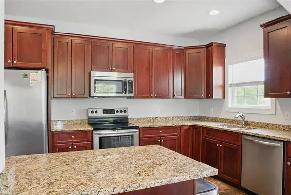 217 Centerville TPKE N, Chesapeake, VA 23320