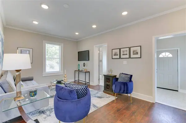 106 Maple AVE, Newport News, VA 23607