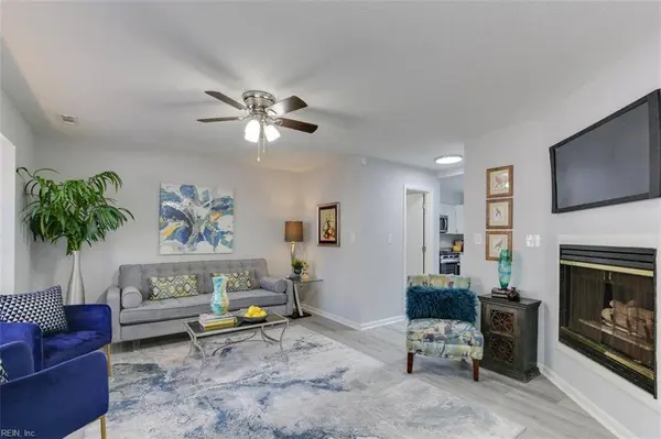6 Silk Tree PL, Hampton, VA 23666