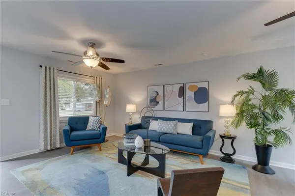 840 Crepe Myrtle LN, Virginia Beach, VA 23455