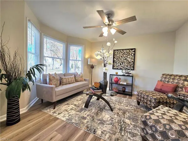 1637 Castlefield RD, Virginia Beach, VA 23456