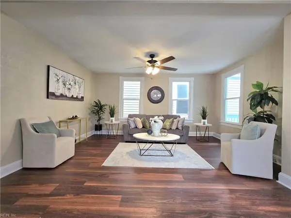66 Elm AVE, Portsmouth, VA 23704