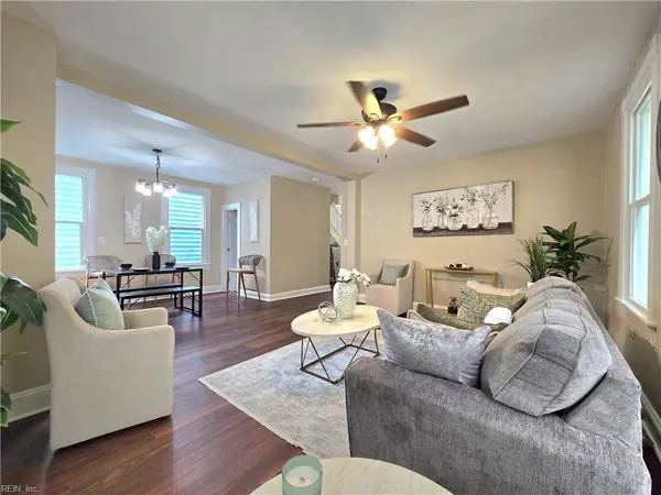 66 Elm AVE, Portsmouth, VA 23704