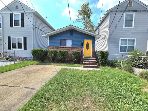 651 26th ST, Newport News, VA 23607
