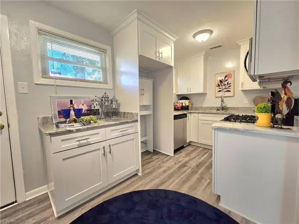 402 Cabot ST, Portsmouth, VA 23702