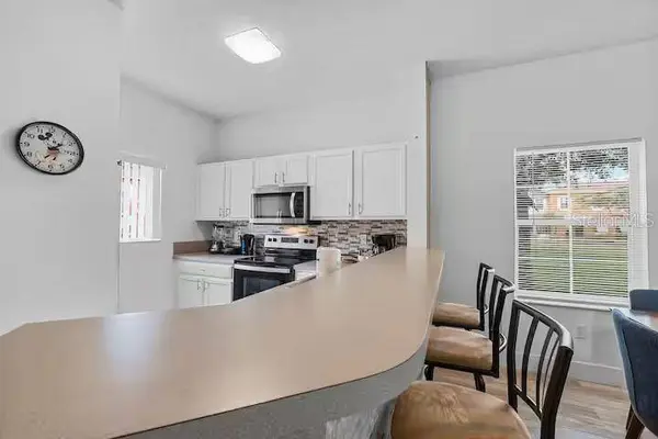 1084 PARK RIDGE CIR, Kissimmee, FL 34746